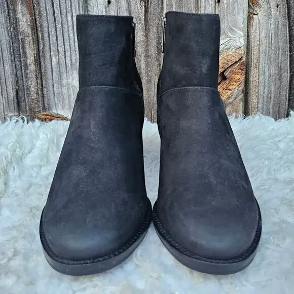 Black Ankle Bootie Blondo Nelli Size 9.5 Nubuck Leather Heel Zip Waterproof - Picture 2 of 13